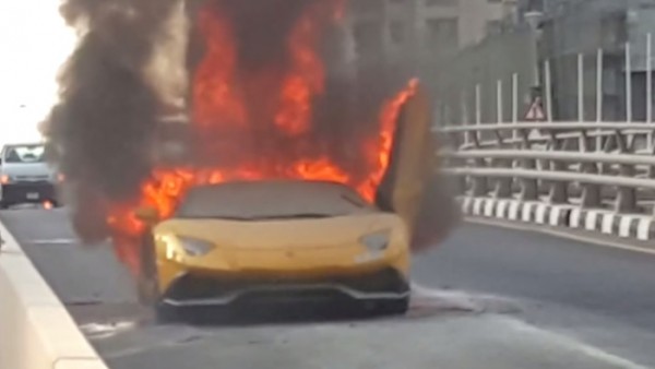 aventador flame 600x338 at Showing Off Cost This Guy His Lamborghini Aventador!