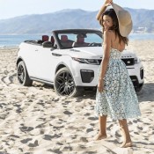 Evoque Convertible Naomie 6 175x175 Evoque Convertible Naomie 6 175x175 at Gallery: Range Rover Evoque Convertible with Naomie Harris