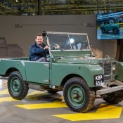 Last Defender 5 175x175 at Last of the Current Land Rover Defender Rolls Off the Line