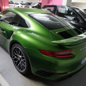 Porsche 991 Turbo Facelift spot 2 175x175 at Porsche 991 Turbo Facelift Sighted in Special Color