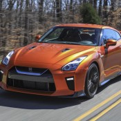 2017 Nissan GT R 1 175x175 at 2017 Nissan GT R Hits NYIAS