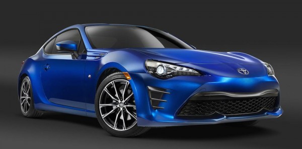 2017 Toyota 86 2 600x297 at Official: 2017 Toyota 86