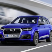 Audi SQ7 TDI 1 175x175 at Audi SQ7 TDI Launches with 435 PS, 900Nm