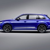Audi SQ7 TDI 5 175x175 at Audi SQ7 TDI Launches with 435 PS, 900Nm