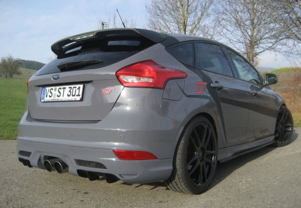 JMS Ford Focus ST 3 600x415 at Tricked Out Ford Focus ST by JMS