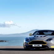 Manual V12 Vantage S 3 175x175 Manual V12 Vantage S 3 175x175 at Manual Aston Martin V12 Vantage S Revealed