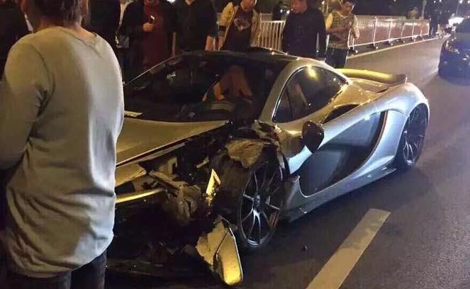 McLaren P1 Wreck 1 1 at Silver McLaren P1 Wrecked in China
