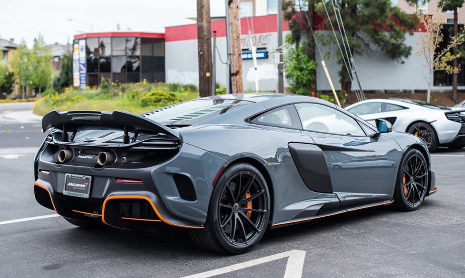 Pinstriped McLaren 675LT 0 at Spotlight: Pinstriped McLaren 675LT