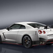 2017 Nissan GT R Nismo 4 175x175 at 2017 Nissan GT R Nismo Revealed