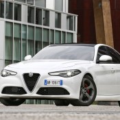 Alfa Romeo Giulia UK 9 175x175 at Alfa Romeo Giulia   UK Specs and Details