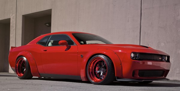 Red Liberty Walk Challenger Hellcat 0 600x303 at Red Liberty Walk Challenger Hellcat Is Fit for Beelzebub!