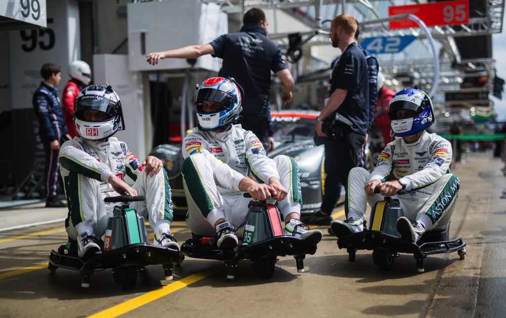Aston Martin Razor Crazy Cart 0 at Aston Martin Razor Crazy Cart Hits Le Mans