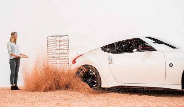 Nissan 370Z Nismo Donut 600x350 at Nissan 370Z Nismo Does Some Donuts… Literally