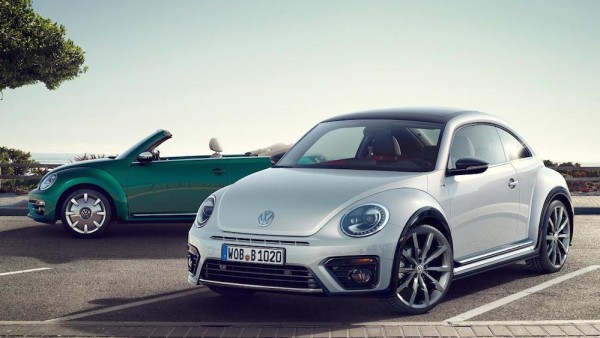 2017 VW Beetle UK 1 600x338 at Official: 2017 VW Beetle Facelift