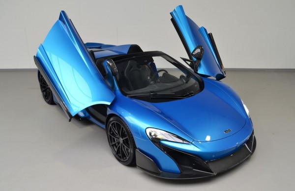 blu mclaren 6475lt 0 600x390 at Spotlight: Cerulean Blue McLaren 675LT Spider MSO