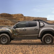 Chevrolet Colorado ZH2 3 175x175 at Chevrolet Colorado ZH2 Unveiled at Army Show