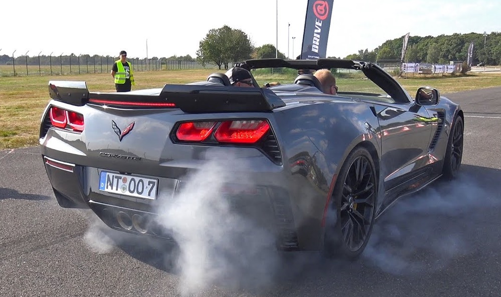Corvette C7 Z06 Convertible at Our Kind of Performance Art: Corvette Z06 Convertible in Action