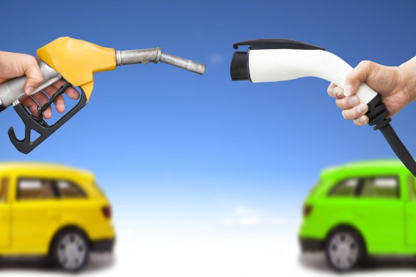 Fossil Fuels Vs Electric Vehicles 600x400 at Should You Consider Buying an Electric Vehicle?