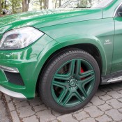 Green Mercedes GL63 AMG 3 175x175 at Green on Green Mercedes GL63 AMG Spotted in Berlin
