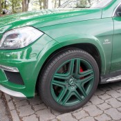 Green Mercedes GL63 AMG 3 175x175 Green Mercedes GL63 AMG 3 175x175 at Green on Green Mercedes GL63 AMG Spotted in Berlin