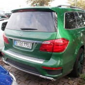Green Mercedes GL63 AMG 4 175x175 Green Mercedes GL63 AMG 4 175x175 at Green on Green Mercedes GL63 AMG Spotted in Berlin