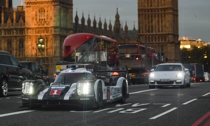 Porsche 919 Le Mans at Porsche 919 LMP1 Spotted on London Streets