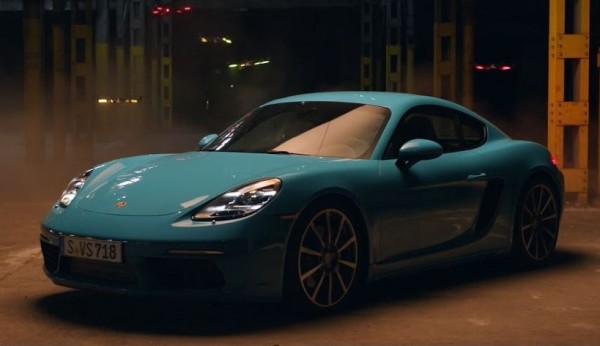 Porsche 718 Cayman Drone Race 600x346 at Porsche 718 Cayman Takes On Drones in New Promo