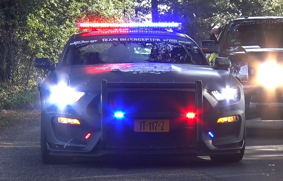Shelby GT350R Police Interceptor at Fanmade Shelby GT350R Police Interceptor Isn’t Half Bad