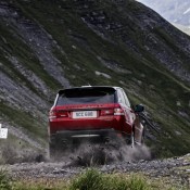 range rover sport ski challenge 2 175x175 range rover sport ski challenge 2 175x175 at Range Rover Sport Tackles Inferno Downhill Ski Run