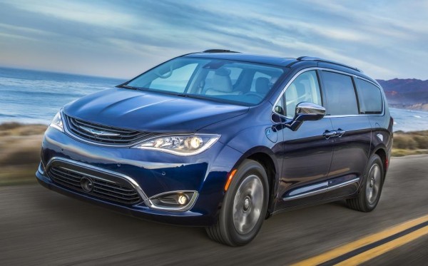 2017 Chrysler Pacifica Hybrid 1 600x373 at 2017 Chrysler Pacifica Hybrid Rated at 84 MPGe