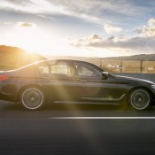 BMW M550i xDrive 4 175x175 BMW M550i xDrive 4 175x175 at Official: 2018 BMW M550i xDrive