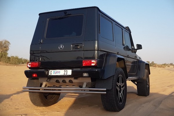 Mercedes G500 4x4 Desert Dubai 600x400 at Watch Mercedes G500 4x4² Play in Dubai’s Deserts