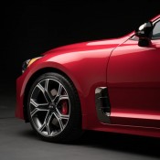 2018 Kia Stinger 7 175x175 at 2018 Kia Stinger Goes Official at NAIAS
