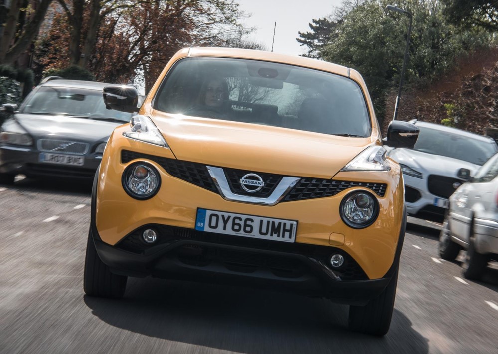 Nissan Signal Shield 1 at Nissan Signal Shield Concept