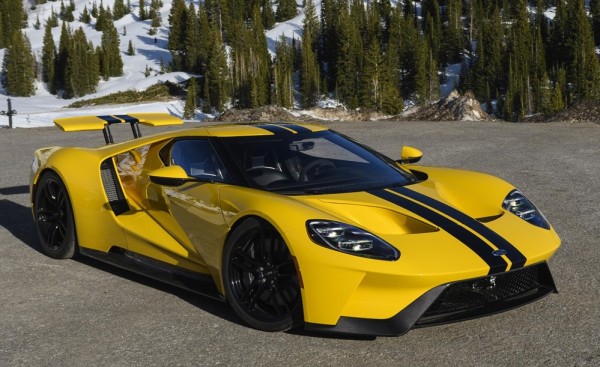 ford gt top 600x367 at 2018 Ford GT Driven on Road and Track