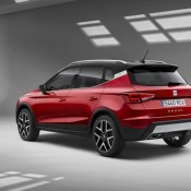seat arona 2 175x175 at Official: 2018 SEAT Arona