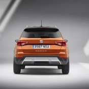 seat arona 4 175x175 at Official: 2018 SEAT Arona