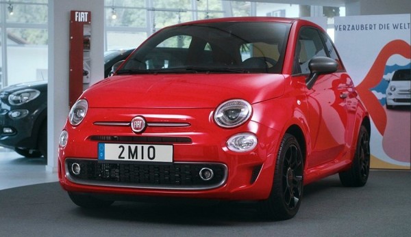 2 millionth fiat 500 600x347 at 2 Millionth Fiat 500 Delivered in Germany