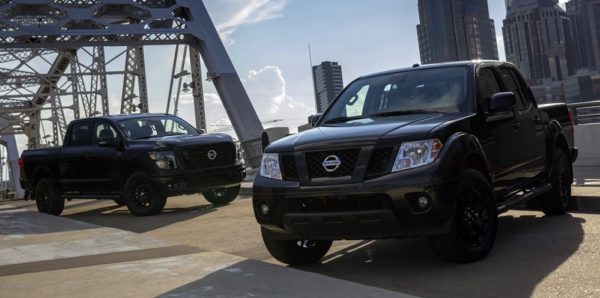 midnight edition truck 1 600x298 at Nissan Titan and Frontier Midnight Edition