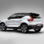 2018 Volvo XC40 9 175x175 at 2018 Volvo XC40 Urban Crossover Officially Unveiled