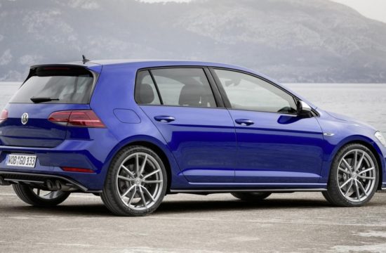 Golf R Performance Pack 1 550x360 at 2018 Golf R Performance Pack Launches in UK