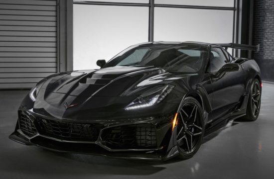 chevrolet corvette zr1 8 550x360 at 2019 Corvette ZR1 Convertible Unveiled at L.A. Auto Show