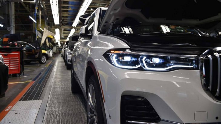 BMW X7 Pre Production 1 730x411 at 2019 BMW X7 Pre Production Begins at Spartanburg Plant