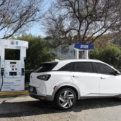 Hyundai NEXO FCEV 2 175x175 at Hyundai NEXO FCEV Gives Hydrogen Another Chance