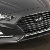 2018 Hyundai Sonata Hybrid 6 175x175 at 2018 Hyundai Sonata Hybrid Goes Official in Chicago