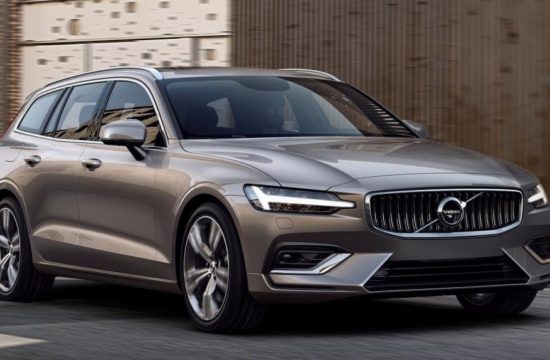 2019 Volvo V60 1 550x360 at 2019 Volvo V60 Revealed with Superb Looks & Technology