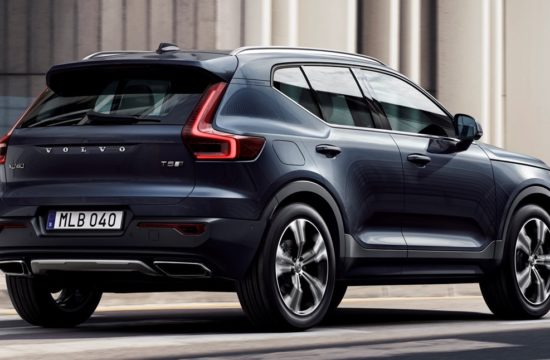 2019 Volvo XC40 T3 0 550x360 at 2019 Volvo XC40 Gains 3 Cylinder Drive E Engine