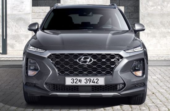 2019 santa fe 2 550x360 at 2019 Hyundai Santa Fe Specs and Details (KDM)
