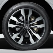 New 2019 Touareg 12 175x175 at 2019 Volkswagen Touareg Goes Official