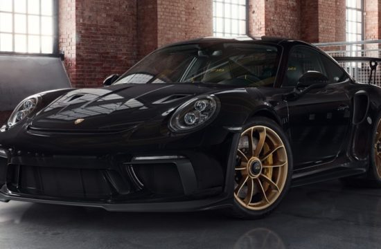 Porsche 911 GT3 RS by Porsche Exclusive Manufaktur 1 550x360 at 2018 Porsche 911 GT3 RS with Porsche Exclusive Options